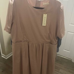 Roolee casual dress with pockets